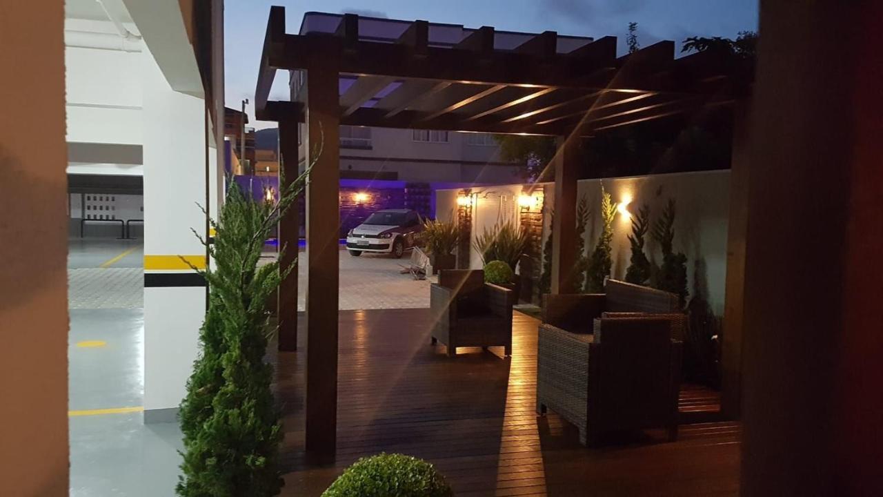 Var-101A Dpto Amplio En Condominio Cerrado Con Piscina Bombinhas Exterior photo